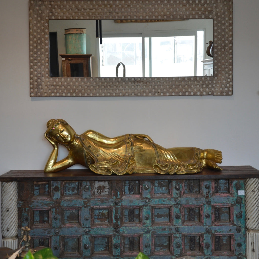 BUDA ACOSTADO DORADO